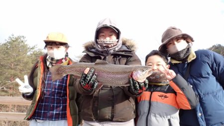 フィッシングレイクたかみや 釣果