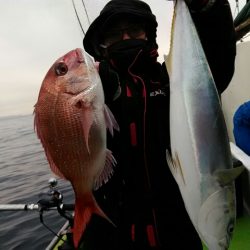 横内丸 釣果