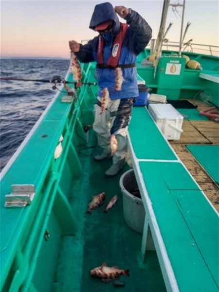 モンロー号 釣果