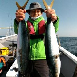 ファイヤードルフィン 釣果