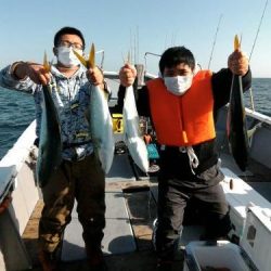 ファイヤードルフィン 釣果