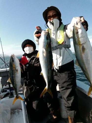 ファイヤードルフィン 釣果