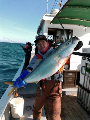 ファイヤードルフィン 釣果