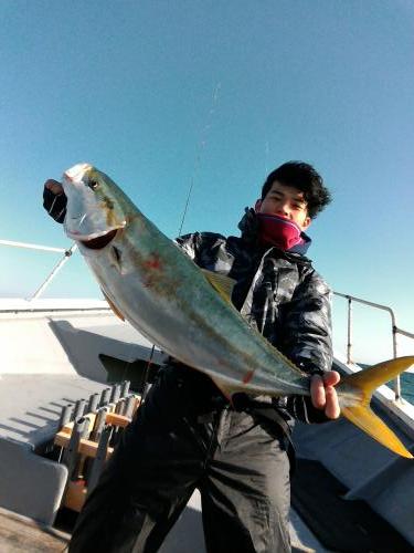 ファイヤードルフィン 釣果