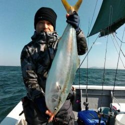 ファイヤードルフィン 釣果