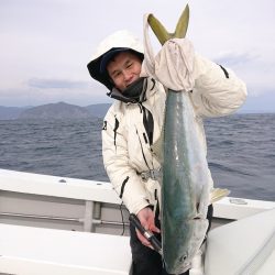 エンペラー 釣果