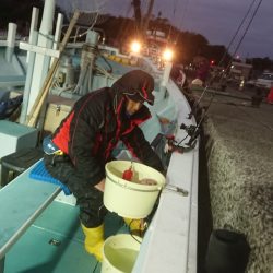 金沢八景鴨下丸 釣果