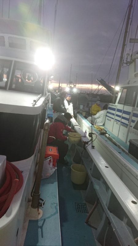 金沢八景鴨下丸 釣果