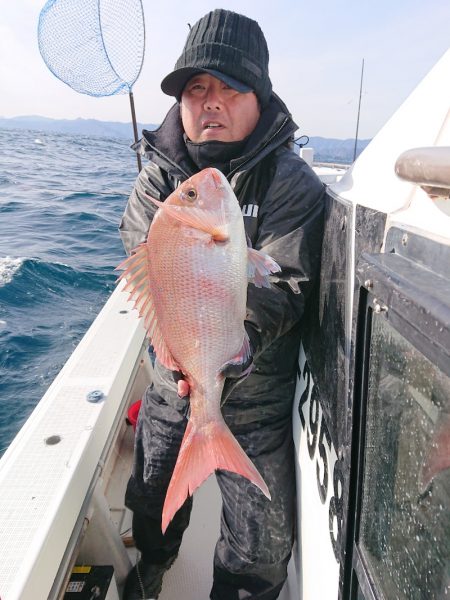 エンペラー 釣果