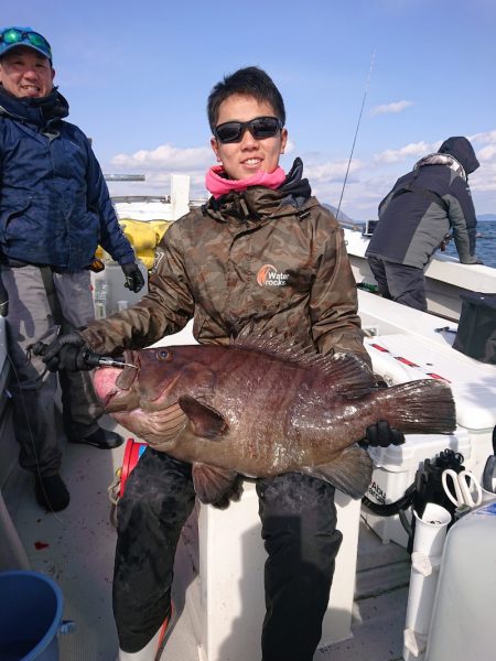 エンペラー 釣果