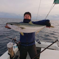 エンペラー 釣果