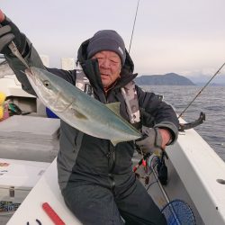 エンペラー 釣果