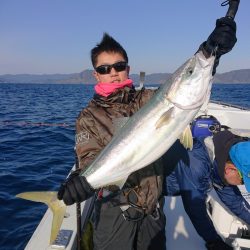 エンペラー 釣果