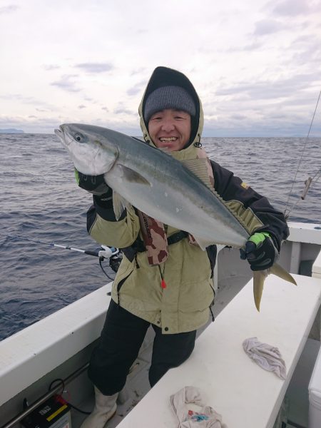 エンペラー 釣果