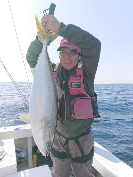 エンペラー 釣果