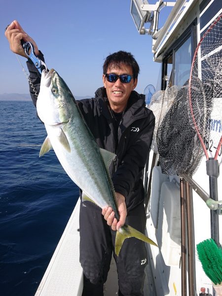 エンペラー 釣果