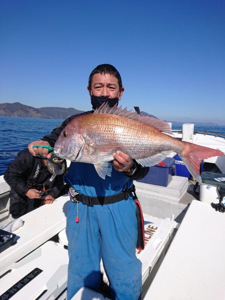 エンペラー 釣果