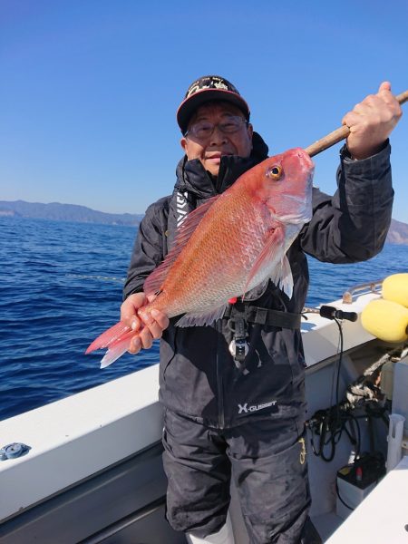 エンペラー 釣果