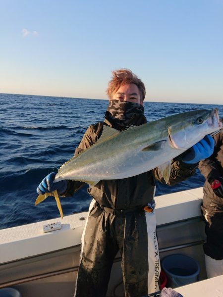 エンペラー 釣果