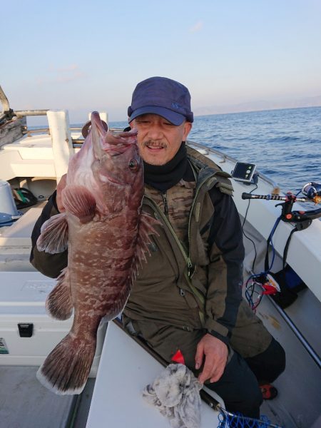 エンペラー 釣果