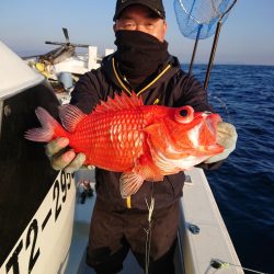 エンペラー 釣果