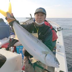 エンペラー 釣果