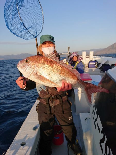 エンペラー 釣果