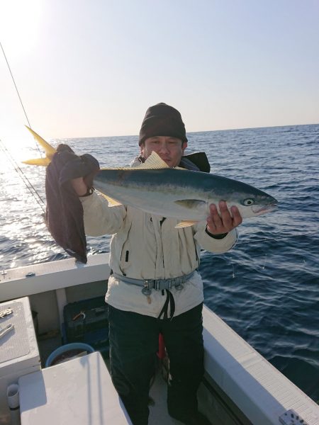 エンペラー 釣果