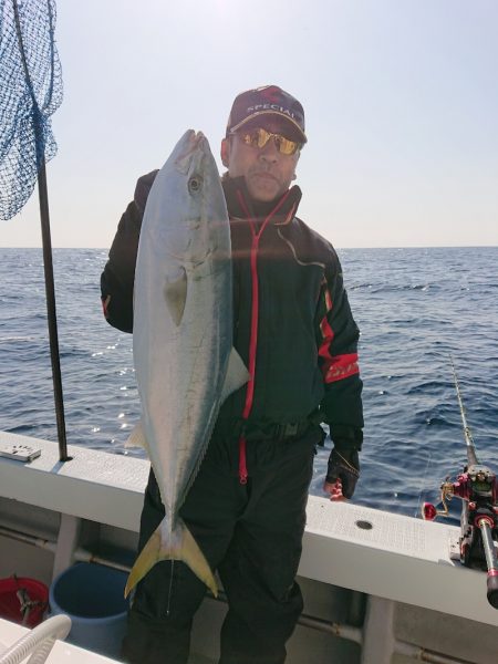 エンペラー 釣果