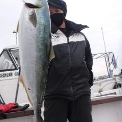 JDI Racing シールズマリンレジャー 釣果