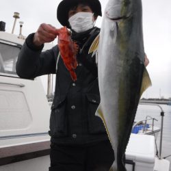 ＪＤＩ　Ｒａｃｉｎｇ　シールズマリンレジャー 釣果