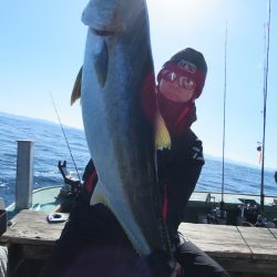 真祐丸 (しんゆうまる) 釣果