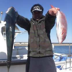 JDI Racing シールズマリンレジャー 釣果