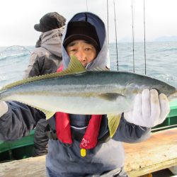 真祐丸 (しんゆうまる) 釣果