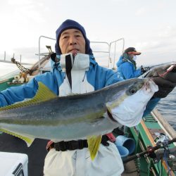 真祐丸 （しんゆうまる） 釣果