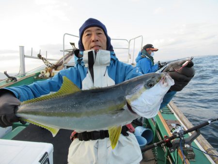 真祐丸 （しんゆうまる） 釣果