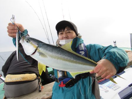 真祐丸 (しんゆうまる) 釣果