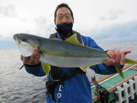 真祐丸 (しんゆうまる) 釣果