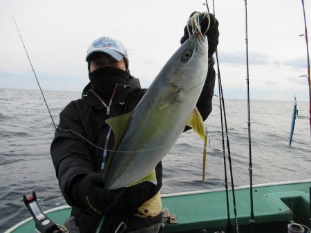 真祐丸 (しんゆうまる) 釣果