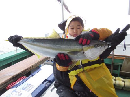 真祐丸 (しんゆうまる) 釣果