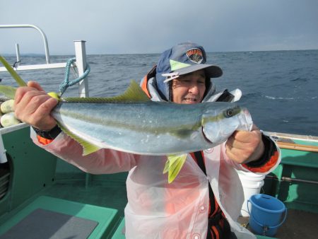 真祐丸 (しんゆうまる) 釣果