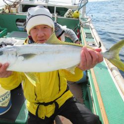 真祐丸 (しんゆうまる) 釣果