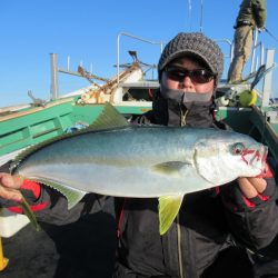 真祐丸 (しんゆうまる) 釣果