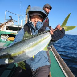 真祐丸 (しんゆうまる) 釣果