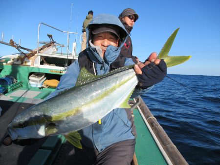 真祐丸 (しんゆうまる) 釣果