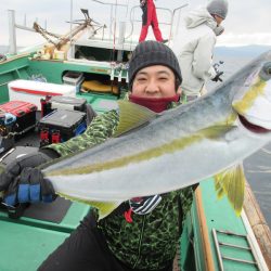 真祐丸 (しんゆうまる) 釣果