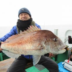 真祐丸 (しんゆうまる) 釣果