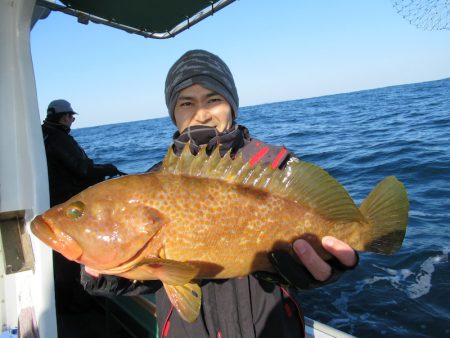 真祐丸 (しんゆうまる) 釣果