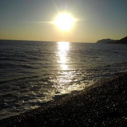 (尺足らず)フロートゲーム