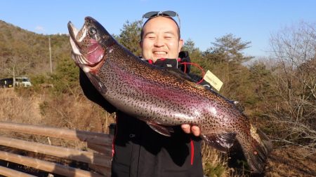 フィッシングレイクたかみや 釣果